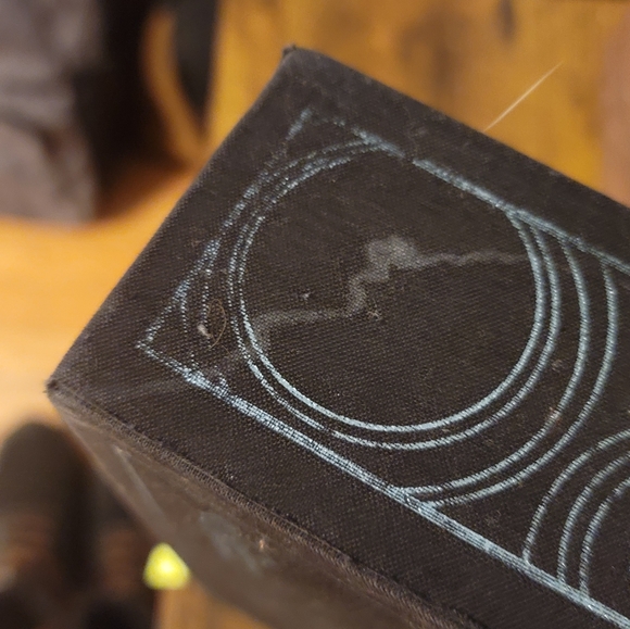 The Wrinkle In Time | By Madeleine L'Engle Limited Edition Quintet Box Set - Picture 12 of 12